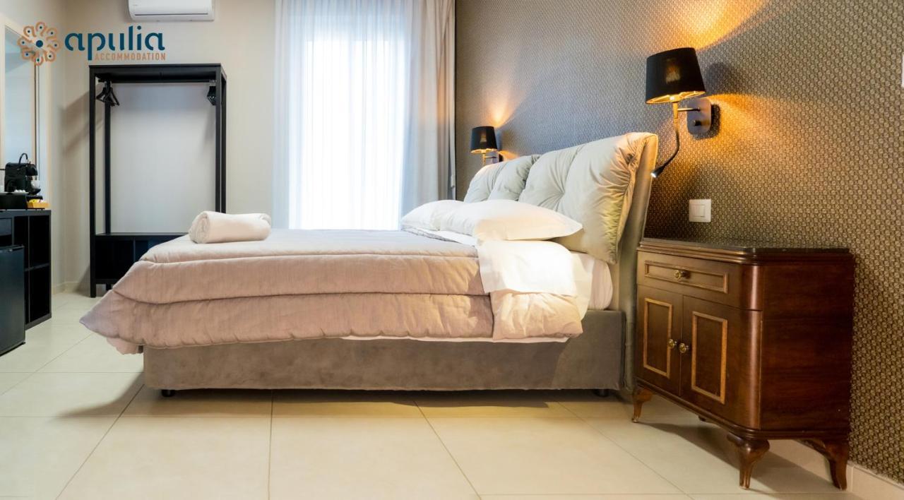 Dante 3 Guesthouse By Apulia Accommodation Bari Bagian luar foto
